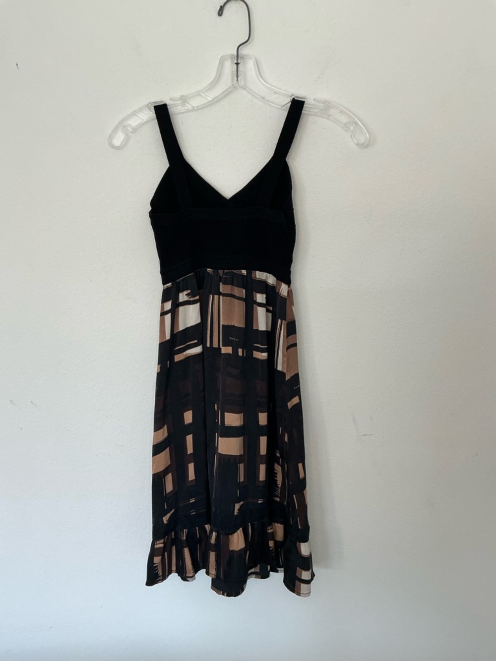 Bebe Black & Neutral Print Fit Flare Dress V-Neck Sleeveless Midi Size XS